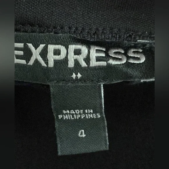 Express lace jumpsuit size 4 - Picture 6 of 6